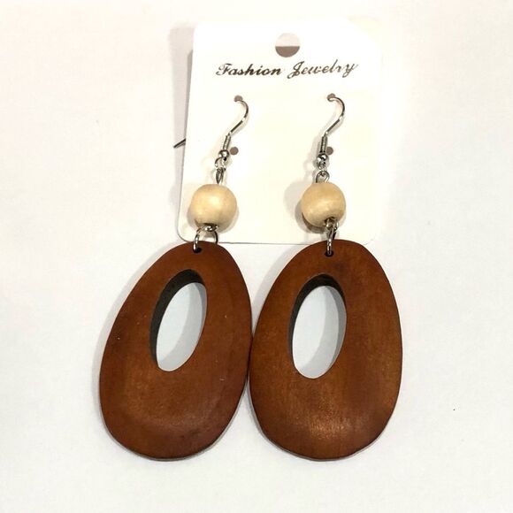 Boho Chic Beaded Wooden Hippie Hoop Dangle Earrings - 208 - Picture 4 of 8